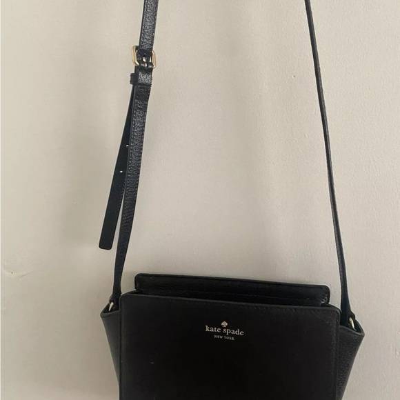 Kate Spade Black Crossbody - Picture 2 of 4